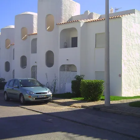 Com Piscina Em Alporchinhos * لاغوا
